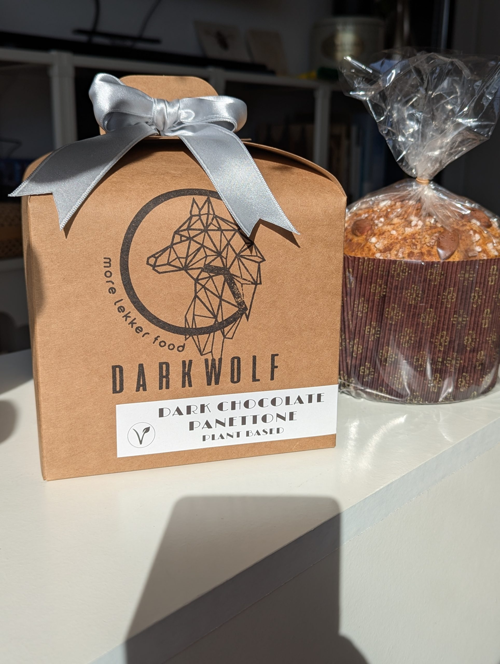 Panettone dark chocolate 3 Panettone dark chocolate 3